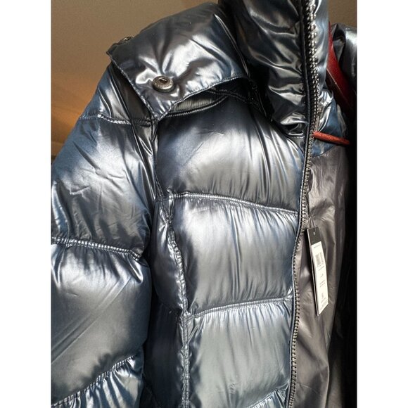 BCBG MAX AZRIA METALLIC SAPPHIRE DOWN COAT Size M, NWT - Picture 7 of 12